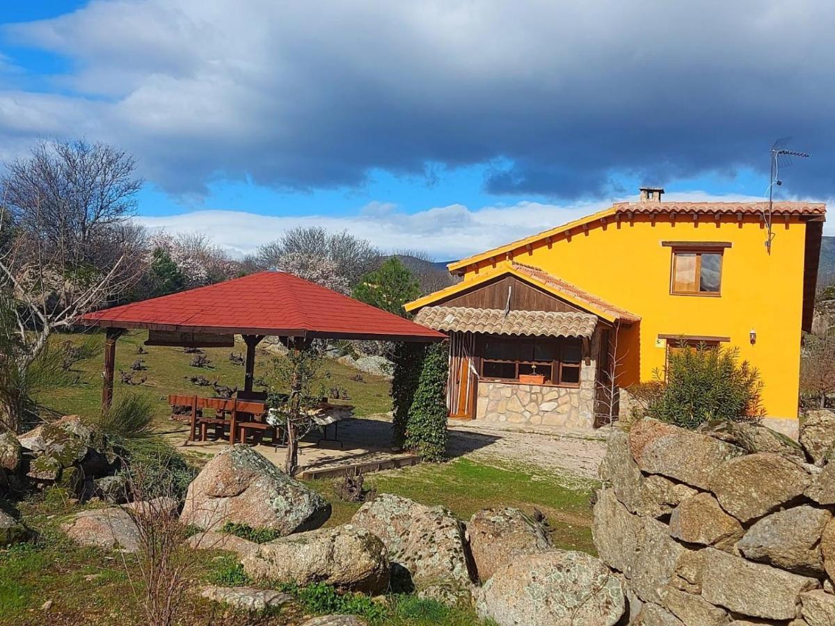 Casa Rural Naranja El Tiemblo Exteriör bild
