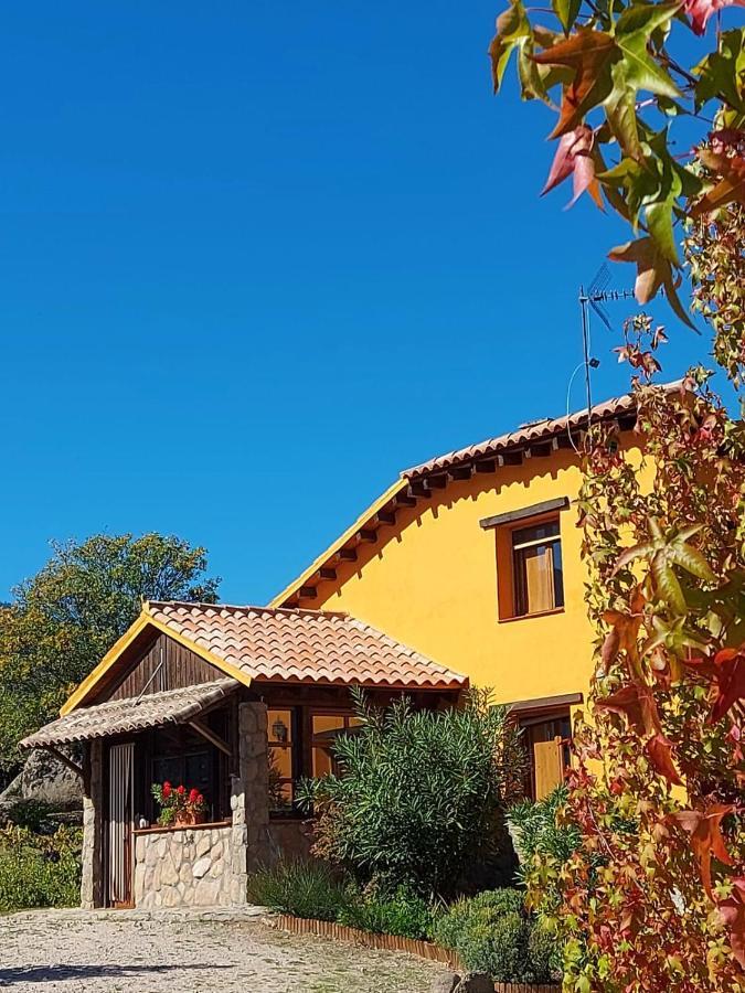 Casa Rural Naranja El Tiemblo Exteriör bild